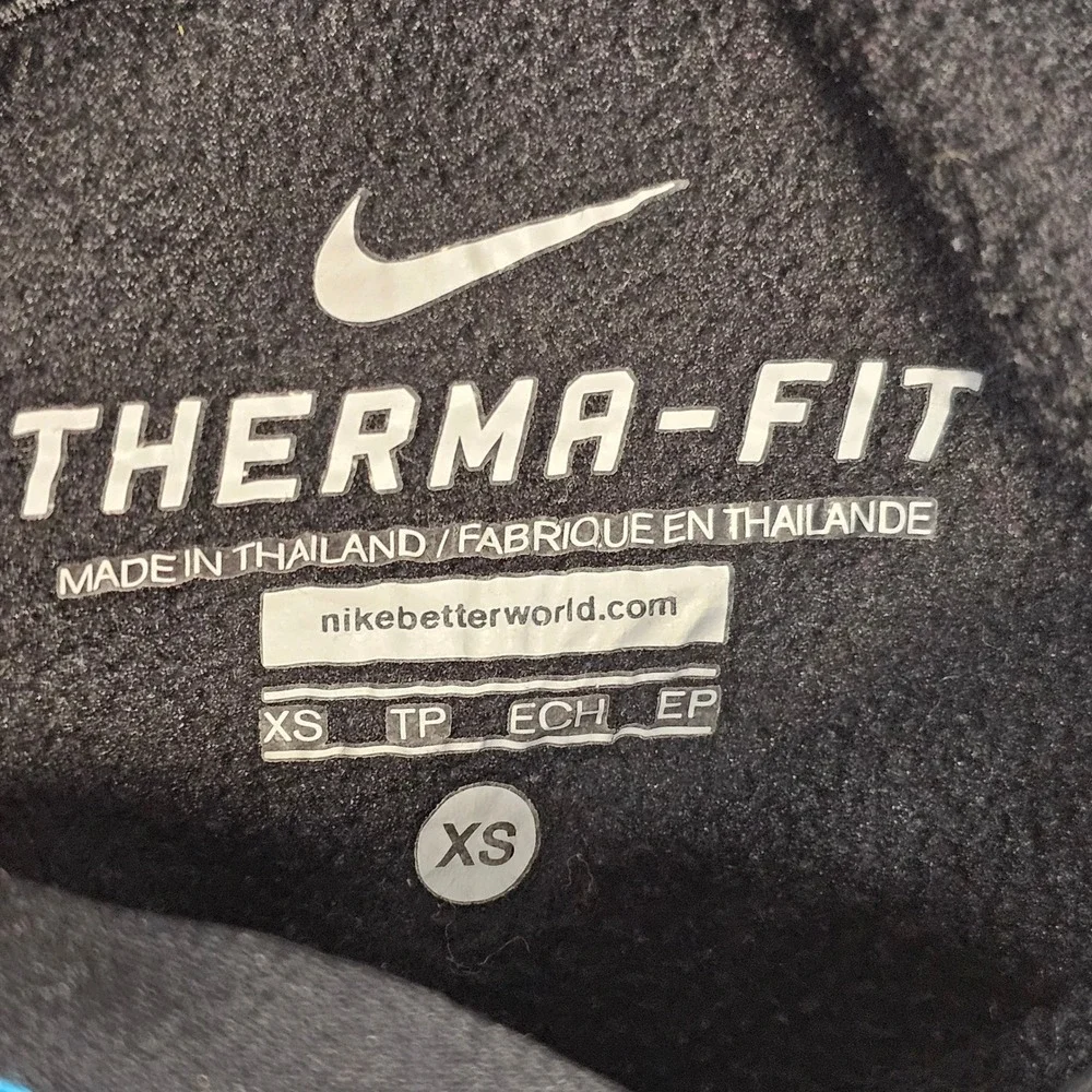 Nike Therma-FIT Hoodie Mens XS Black Blue Contrast Stitch Pullover‎ Sweatshirt